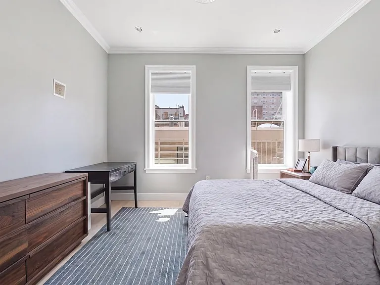 313 Washington St #4 — Photo 13