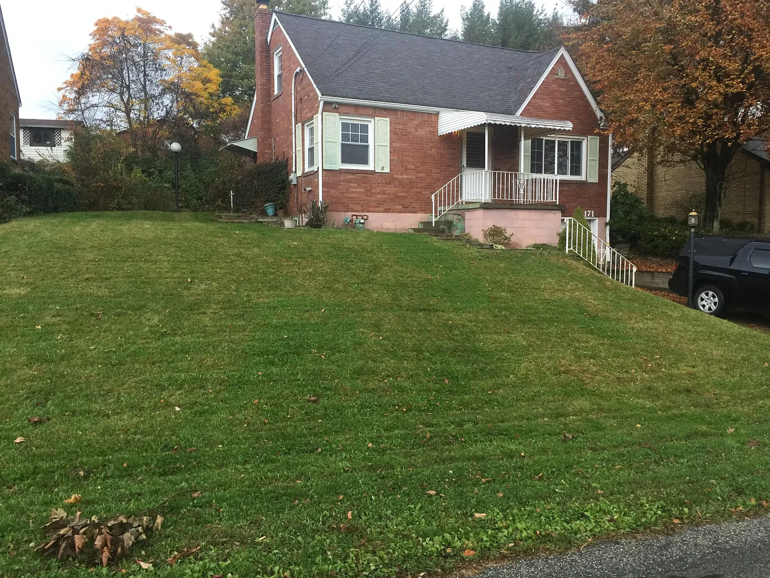 171 Carmella Dr photo 1