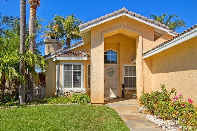 1st image of 27912 Golden Hill Ct