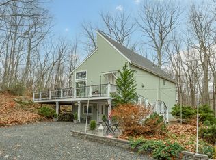 286 Weatherly Trail, Guilford, CT 06437
