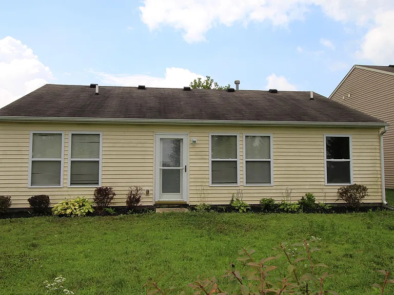 2720 Speedwell Ln — Photo 12