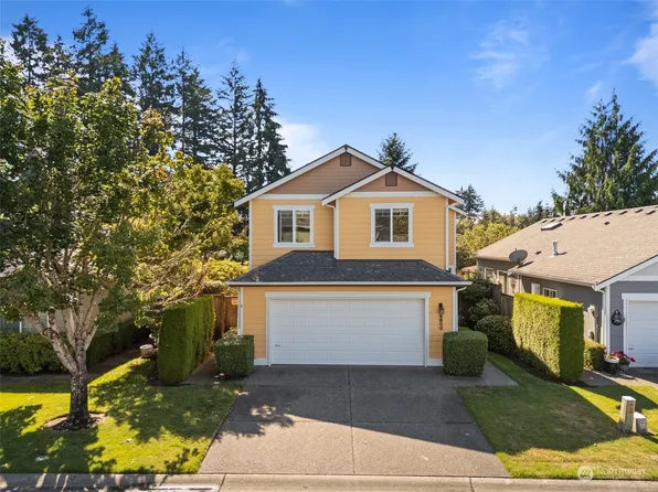 8200 Kenton Lane SE, Olympia, WA 98512