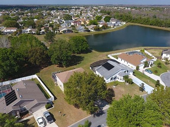 3rd image of 3102 Marshland Ct