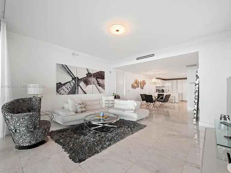10203 Collins Ave #1105 — Photo 4