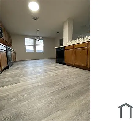 1413 Junction Run — Photo 5