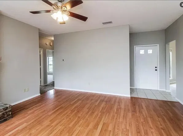 5218 Turtle Cove Rd, Garland, TX 75044