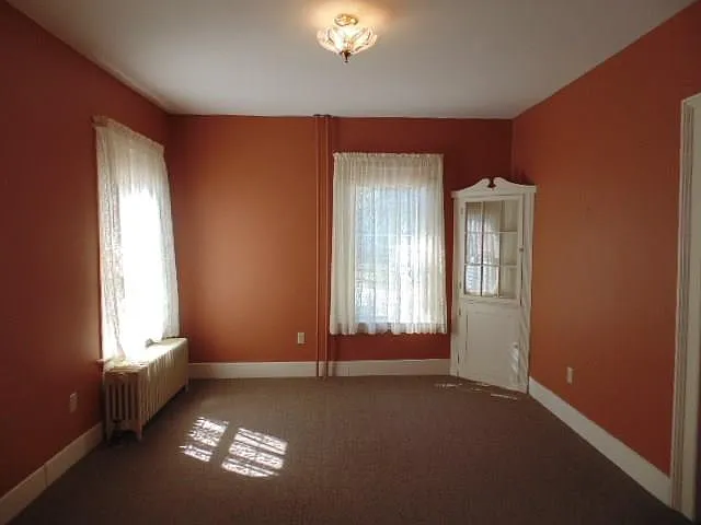92 Pearl St — Photo 8