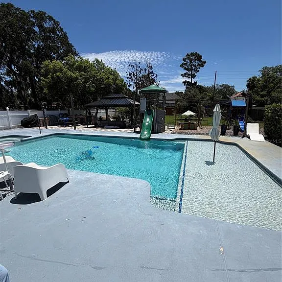1409 Ponce De Leon Blvd — Photo 8