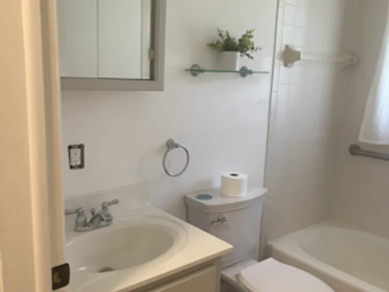 3292 Frederick St — Photo 19
