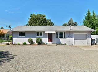 2213 Crater Lake Ave, Medford, OR 97504