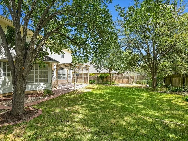 8307 Ephraim Rd — Photo 13