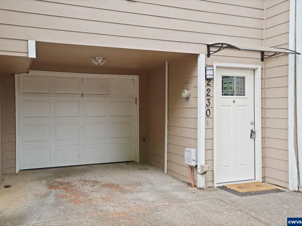 2230 Maplewood Dr S, Salem, OR 97306