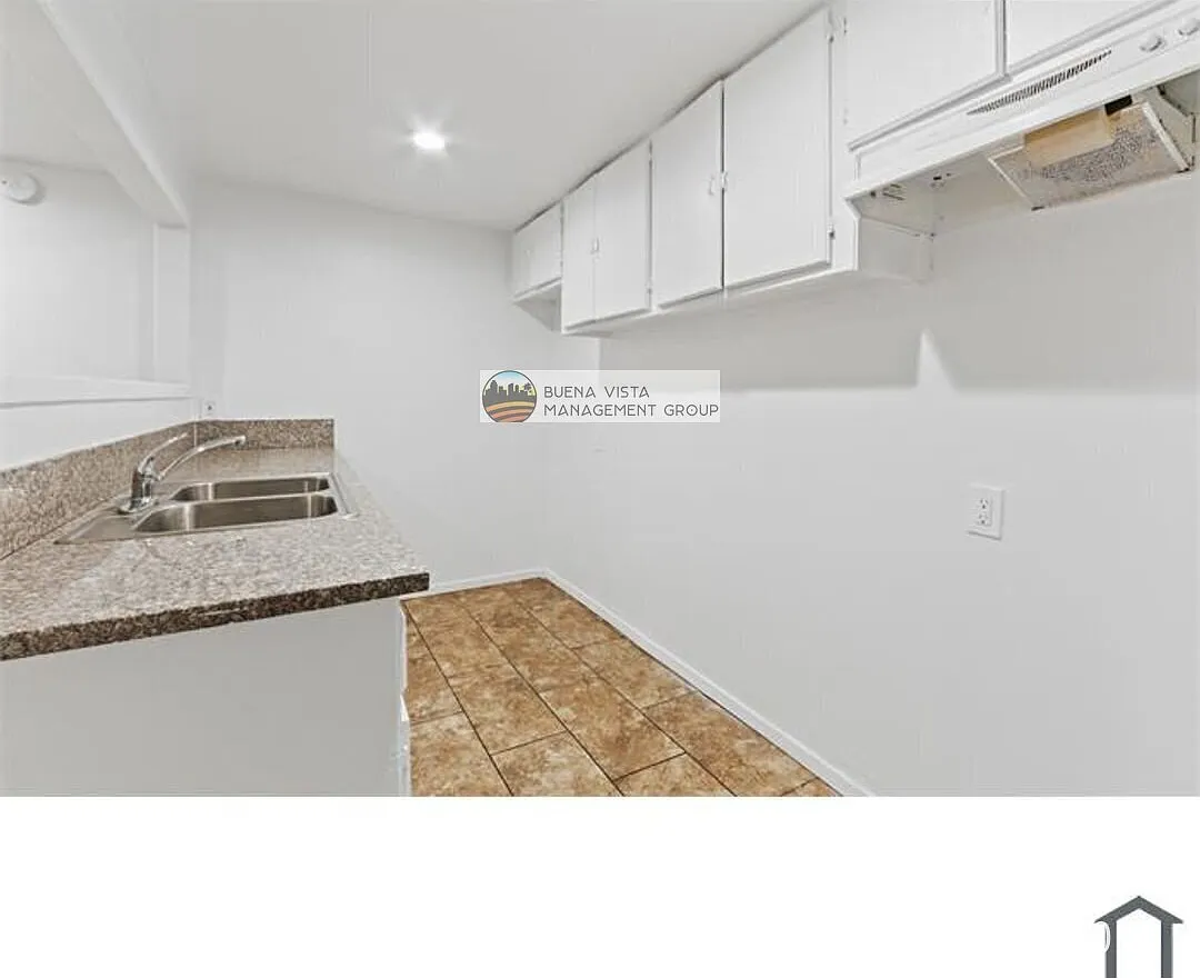 1 Bedroom Apartment 1006 1/2 N Burris Ave in Compton, CA — Photo 3