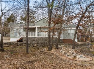 106 Bee Hive Trl, Hollister, MO 65672