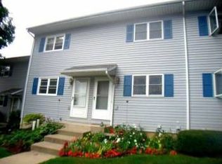 14 Fredricksburg Ct, State College, PA