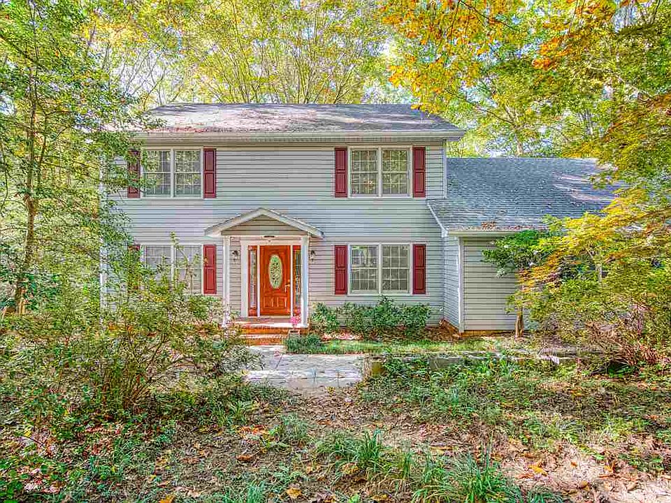 1st image of 109 Cumberland Dr