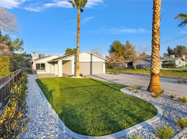 12525 9th Ave, Victorville, CA 92395