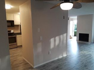 12420 74th Ln S APT 6, Seattle, WA 98178