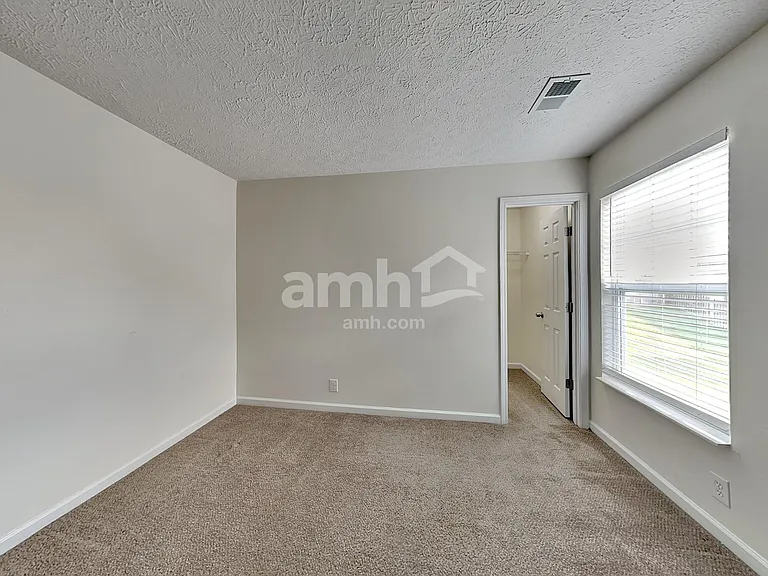3468 Chandler Cove Way — Photo 23