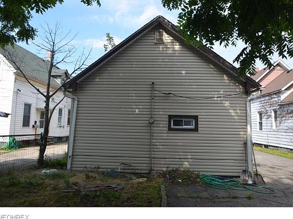 4th image of 1544 E 38th St