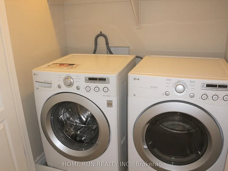 862 Fletcher Cir — Photo 25