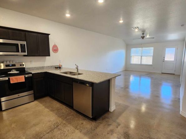 1305 Concord Dr #B