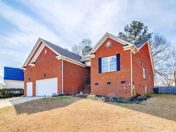 137 Oldtown Dr, Lexington, SC 29072