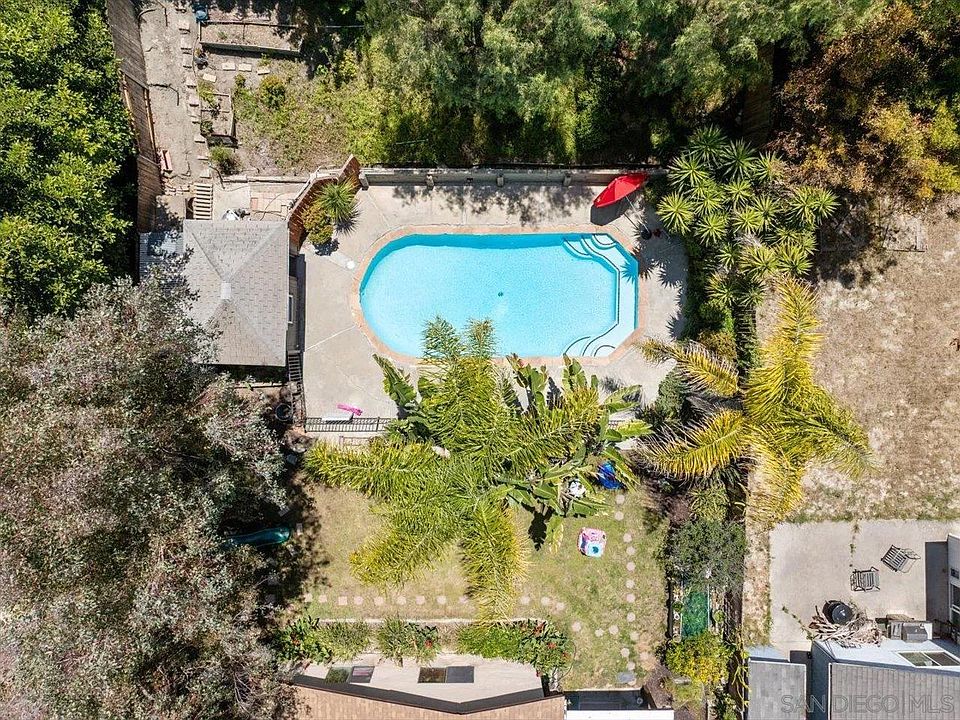 1st image of 2337 Fallingleaf Rd