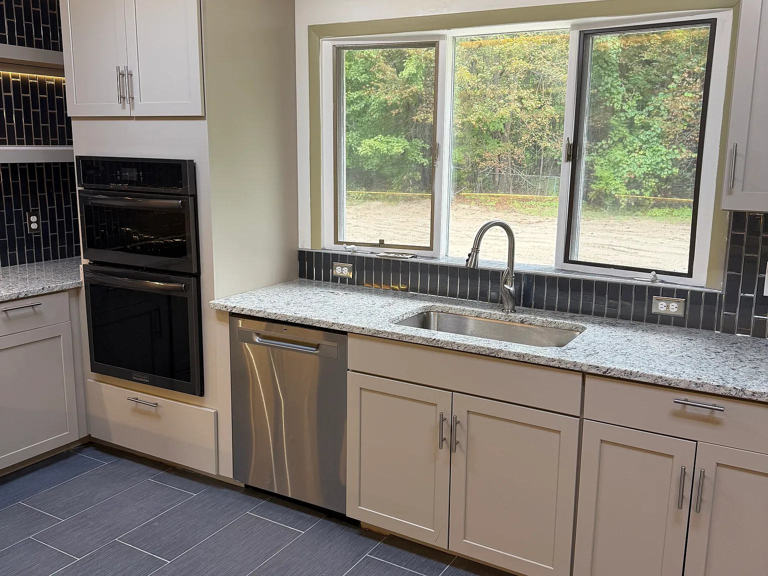 3 bed, 1650 sqft, $2,750 — Photo 4