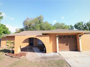 17717 Morninghigh Dr, Lutz, FL 33549