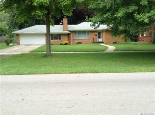 25242 Lyndon, Redford, MI