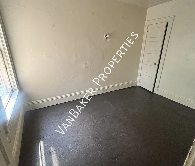 3205 Walton Ave #3205 — Photo 6
