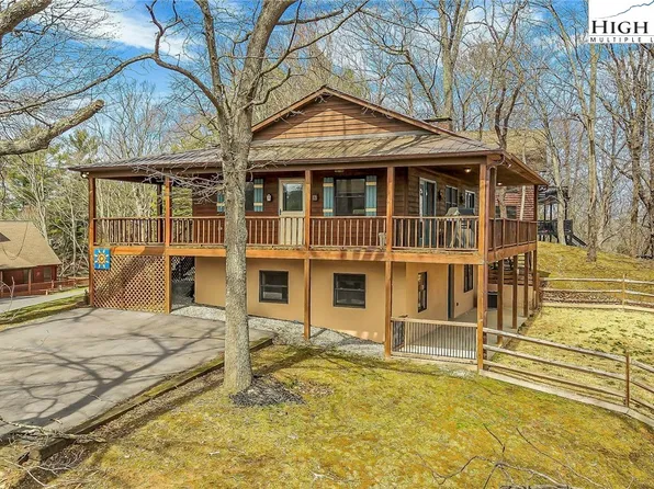 884 Deerwood, Piney Creek, NC 28663