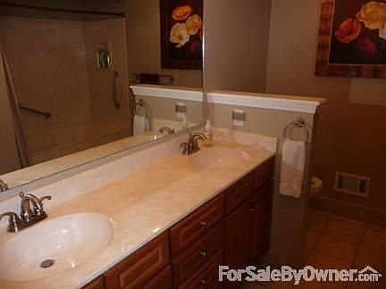 Bathroom
						:
						Large double vanity sink, oversized whirlpool tub with shower.
