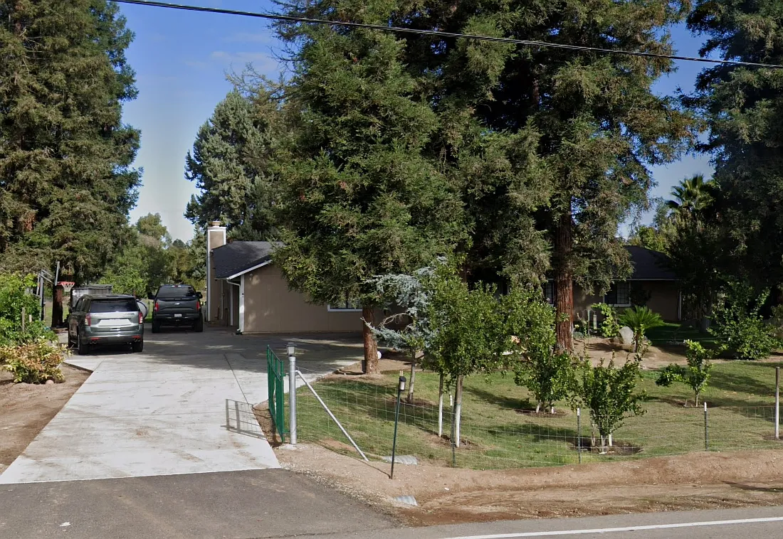 3 bed, 1900 sqft, $2,700 — Photo 1
