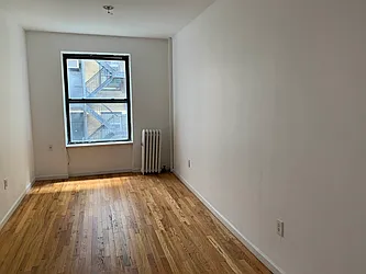 Rented by Salon Realty Corp