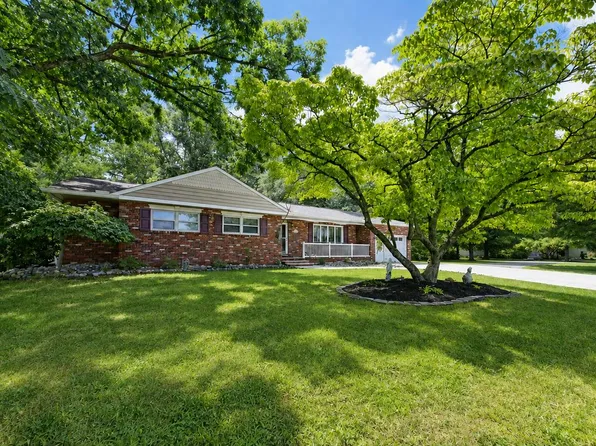 23 Summit Ave, Berlin, NJ 08009