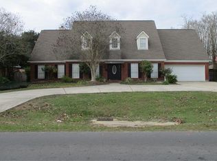 1303 N General Pershing St, Hammond, LA 70401