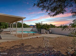 9086 E La Palma Dr, Tucson, AZ 85747