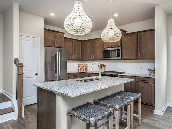 Kitchen with Large Island