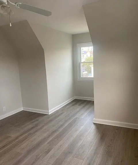 12 Bayview Ave — Photo 12