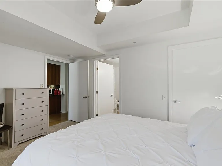 7137 E Rancho Vista Dr #2009 — Photo 15