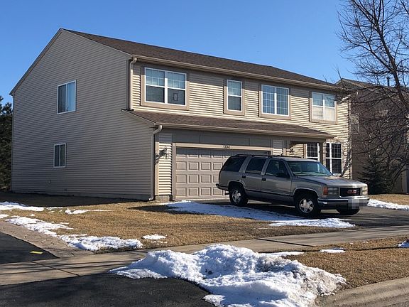 3rd image of 1734 Newport Ln