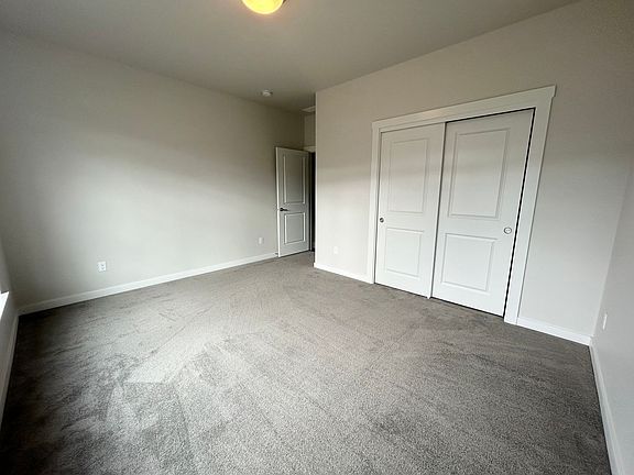 5th image of 10442 Hazy Glen Dr