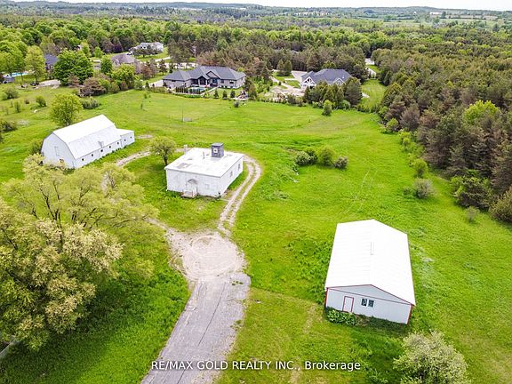 3rd image of 769 Stone Rd E