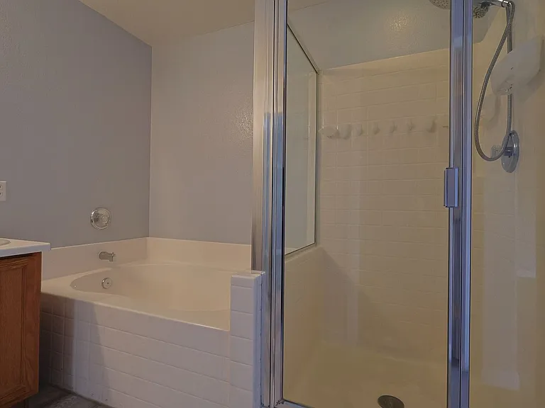 6113 Crystal Talon St — Photo 18