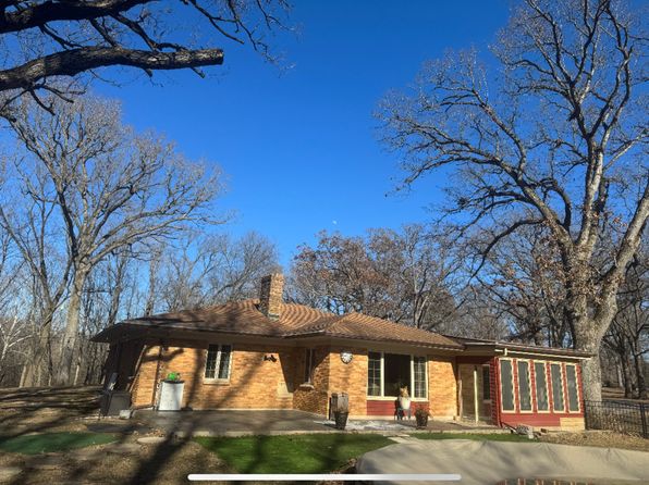 1 Ridge Pl, Streator, IL 61364