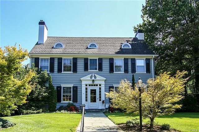 Located on a quiet tree-lined street, four blocks from the Metro-North train station and five blocks from the nurturing Greenacr