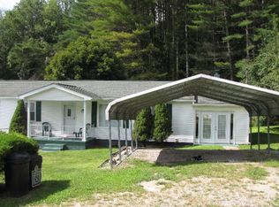 159 Hobart Ct, Arnett, WV 25007