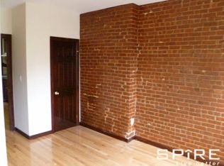 1580 York Ave FRNT 1, New York, NY 10028